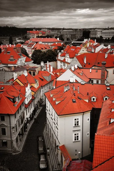 Vista de la azotea del horizonte de Praga — Foto de Stock