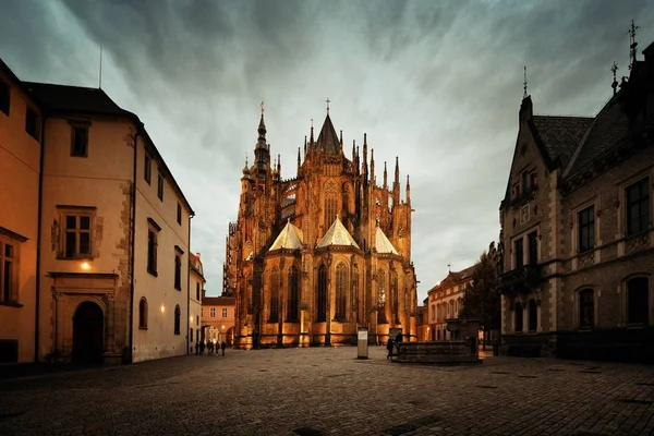 Catedral de San Vito por la noche — Foto de Stock