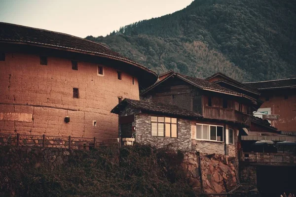 Фуцзянь Tulou будівлі — стокове фото