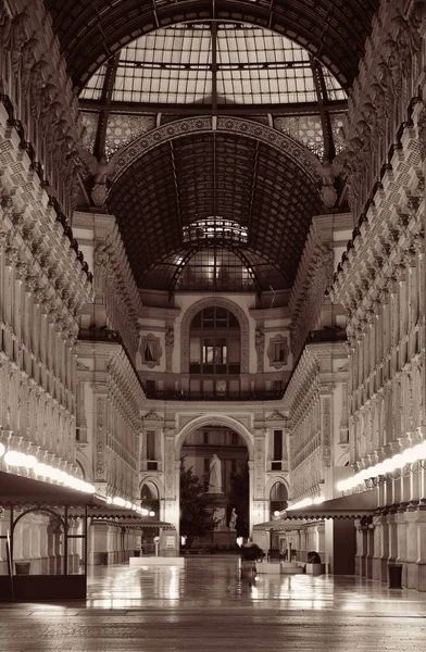 Galleria Vittorio Emanuele Ii wnętrze — Zdjęcie stockowe
