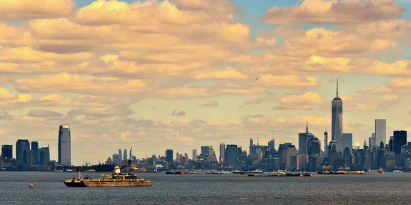 Panoramę centrum Manhattan — Zdjęcie stockowe