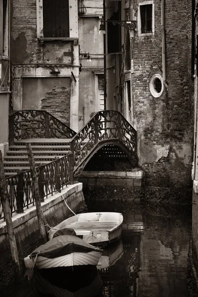 Callejón del barco Venecia —  Fotos de Stock