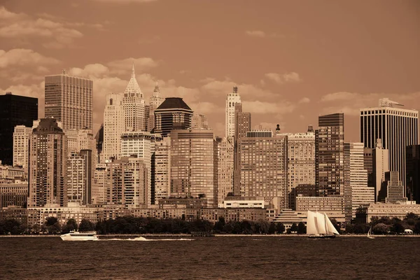 Manhattan centrum horisont — Stockfoto