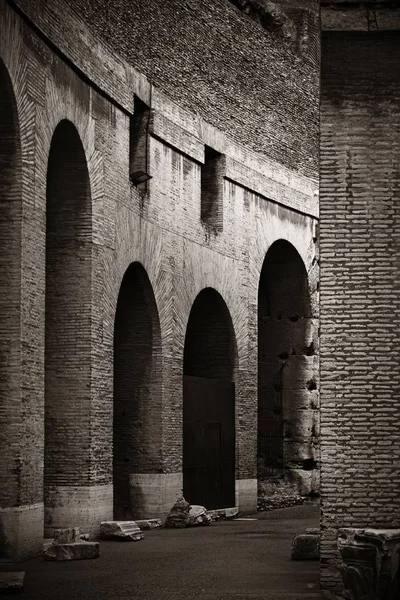 Archway Colosseum Het Wereldberoemde Monument Het Symbool Van Rome Italië — Stockfoto