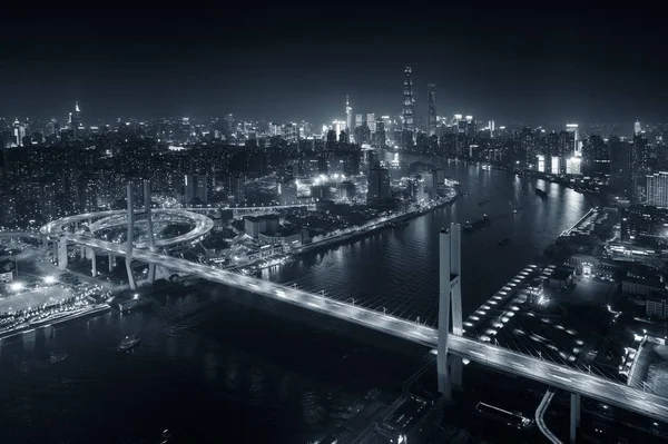 Shanghai Nanpu Bridge Över Huangpu River Med Upptagen Trafik Kina — Stockfoto