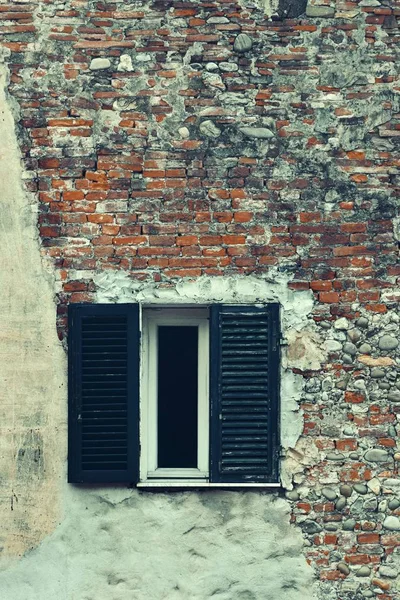 Vintage Παράθυρο Τούβλο Υφή Closeup Στη Μεσαιωνική Πόλη Lucca Στην — Φωτογραφία Αρχείου