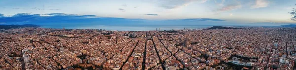 Barcelona skyline luchtfoto — Stockfoto