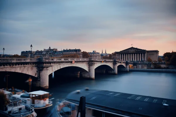 Rio Sena Paris Com Pont Concorde Assemblee Nationale Pôr Sol — Fotografia de Stock