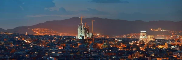 Sagrada Familia Nachtsicht — Stockfoto