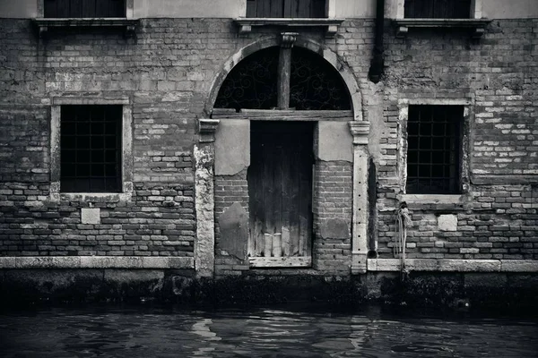 Vista Del Canal Venecia Con Edificios Históricos Italia —  Fotos de Stock