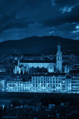 Basilica di Santa Croce Floransa geceleri