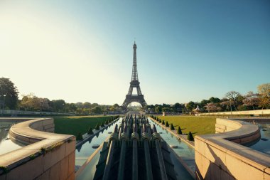 Eyfel Kulesi Paris