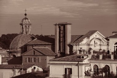 Roma'nın çatı görünümü