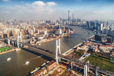 Shanghai Nanpu köprüden Huangpu Nehri 