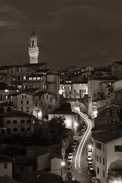 Torre do sino de Siena noite — Fotografia de Stock