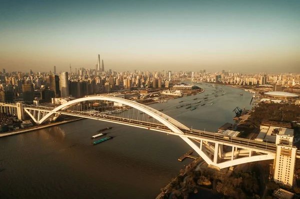 Shanghai Lupu Bridge Widok Lotu Ptaka Nad Rzeką Huangpu Zachodzie — Zdjęcie stockowe