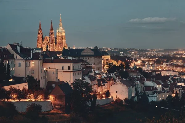 Zamek Praski w nocy — Zdjęcie stockowe