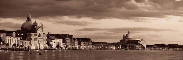 Venice Skyline Panorama Την Νύχτα Ιστορικές Αρχιτεκτονικές Στην Ιταλία — Φωτογραφία Αρχείου