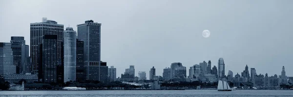 Skyline der Innenstadt von Manhattan — Stockfoto