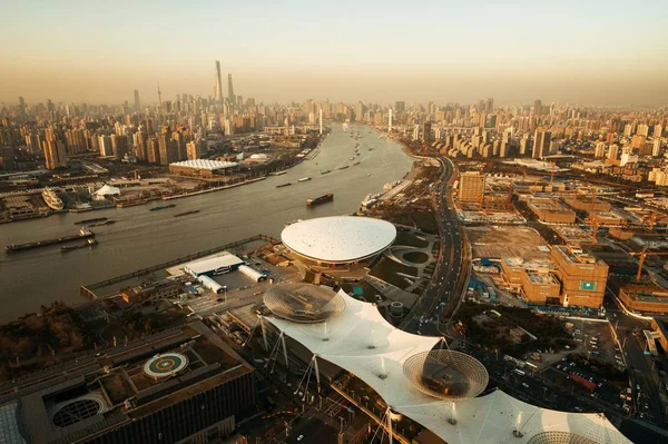 Shanghai Expo Park Flygfoto Från Ovan Med Stadens Silhuett Och — Stockfoto