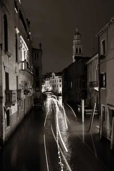Velence canal éjszaka — Stock Fotó
