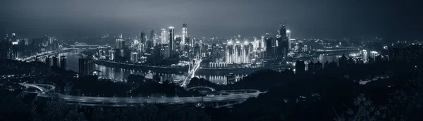 Architecture urbaine de Chongqing la nuit — Photo