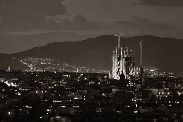 Sagrada Familia nachtzicht — Stockfoto