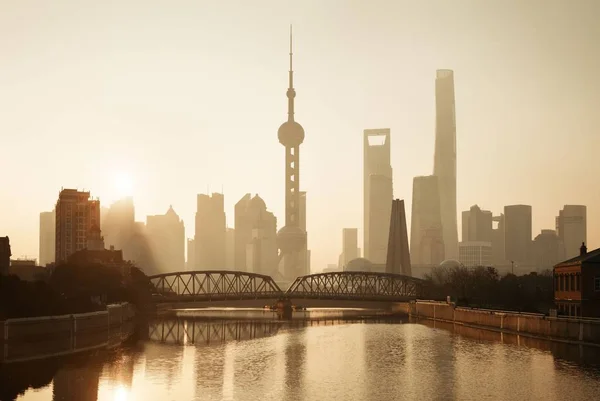 Shanghai Matin Avec Ciel Ensoleillé Reflets Eau Chine — Photo