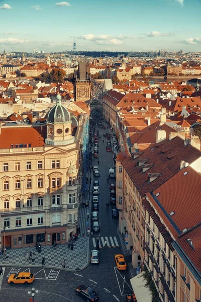 Prag manzarası çatı görünümü — Stok fotoğraf
