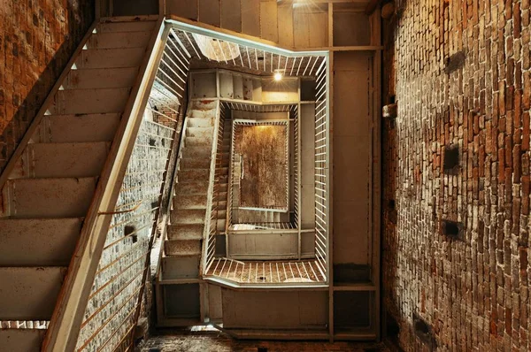 Лестница Внутри Часовой Башни Лукке Историческими Зданиями Италии — стоковое фото