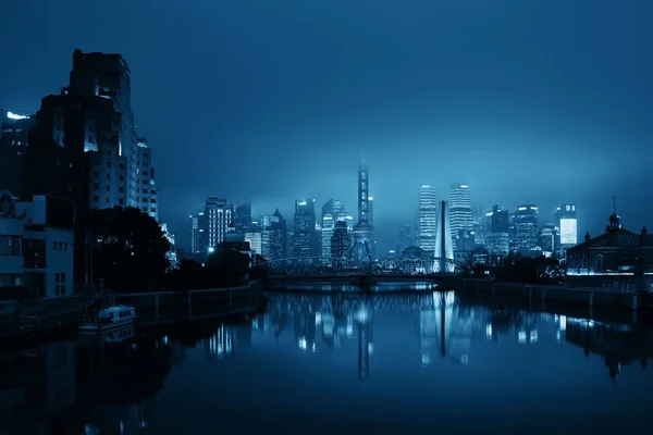 Szanghaj miasto nocą — Zdjęcie stockowe