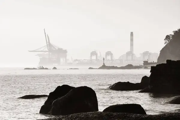 Xiamen Stad Silhuett Och Sten Stranden Fujian Kina — Stockfoto