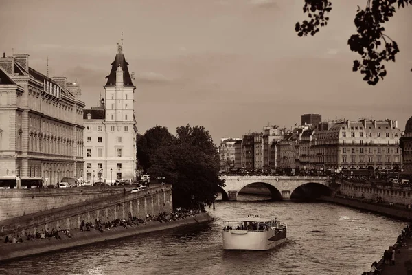 Flod Seine Och Historisk Arkitektur Paris Frankrike — Stockfoto