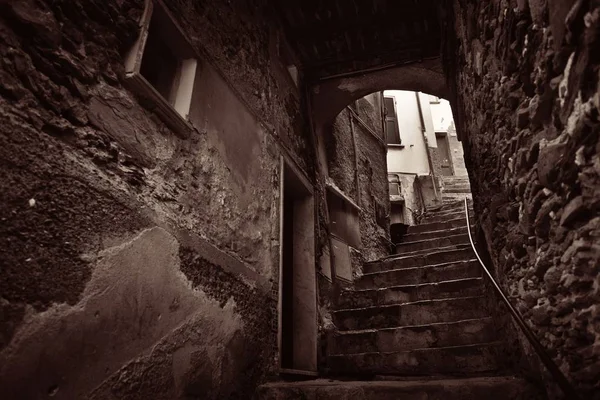 Riomaggiore alley — Stockfoto