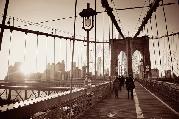 Caminhe na ponte de Brooklyn — Fotografia de Stock