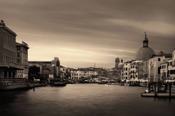 Venesia Grand Canal Pemandangan Dengan Bangunan Bersejarah Italia — Stok Foto