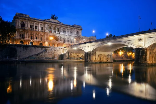 Puente Sobre Río Tíber Palacio Justicia Palazzo Giustizia Por Noche — Foto de Stock