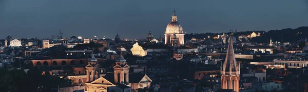 Roma Vista Para Telhado Com Horizonte Arquitetura Antiga Itália Noite — Fotografia de Stock