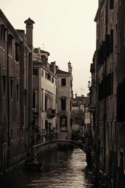 Vista Del Canal Venecia Con Edificios Históricos Italia — Foto de Stock