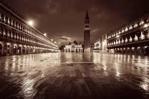 Piazza San Marco nacht — Stockfoto