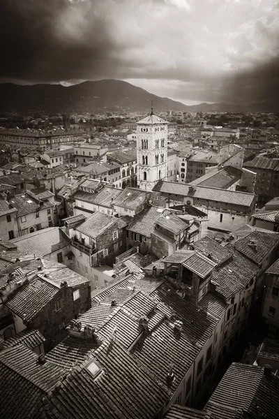 Lucca město Panorama sun ray — Stock fotografie