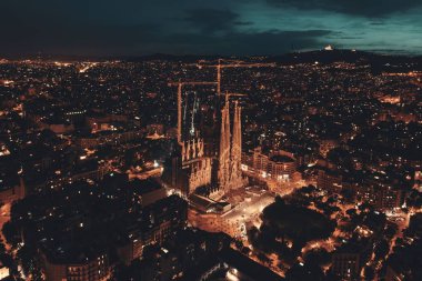 Sagrada Familia havadan görünümü