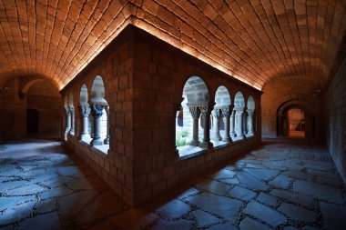 Romanesk Manastırı