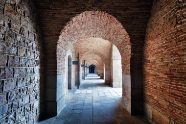 Montjuic Kalesi