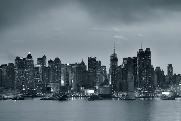 Вечер в Нью-Йорке — стоковое фото
