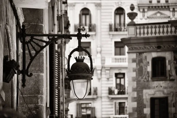 Gatuvy Med Vintage Lampa Barcelona Spanien — Stockfoto