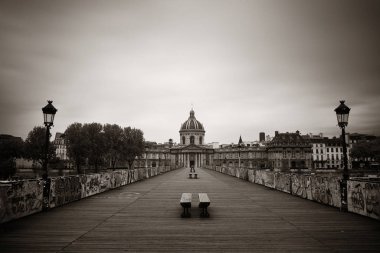 Pont des Arts ve Seine Nehri Paris, Fransa.