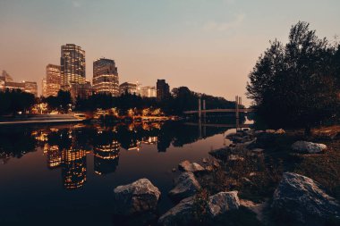 Gece Calgary Prensi Adası, Kanada.