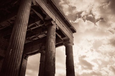 Yunanistan 'ın Atina kentindeki Akropolis kentindeki Echtheion Tapınağı.