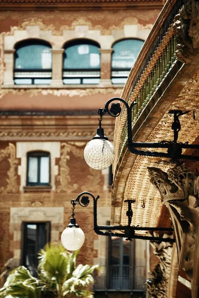 Straatzicht Met Vintage Lamp Barcelona Spanje — Stockfoto